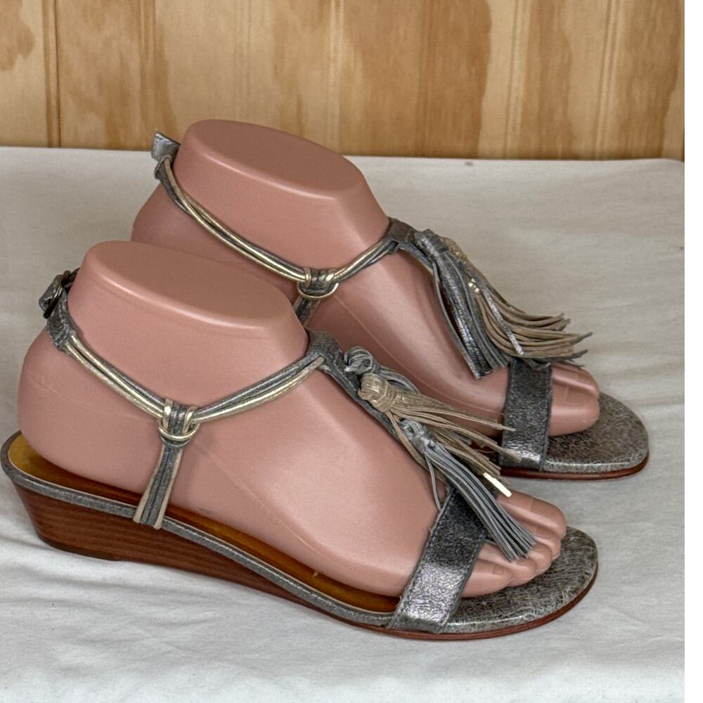 Bernardo Court Micro Wedges Leather Adjustable Buckle Stacked Heel Size 6